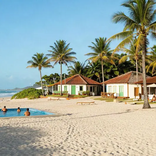 Melhores resorts na Praia de Coqueirinho - PB: escolhas imperdíveis